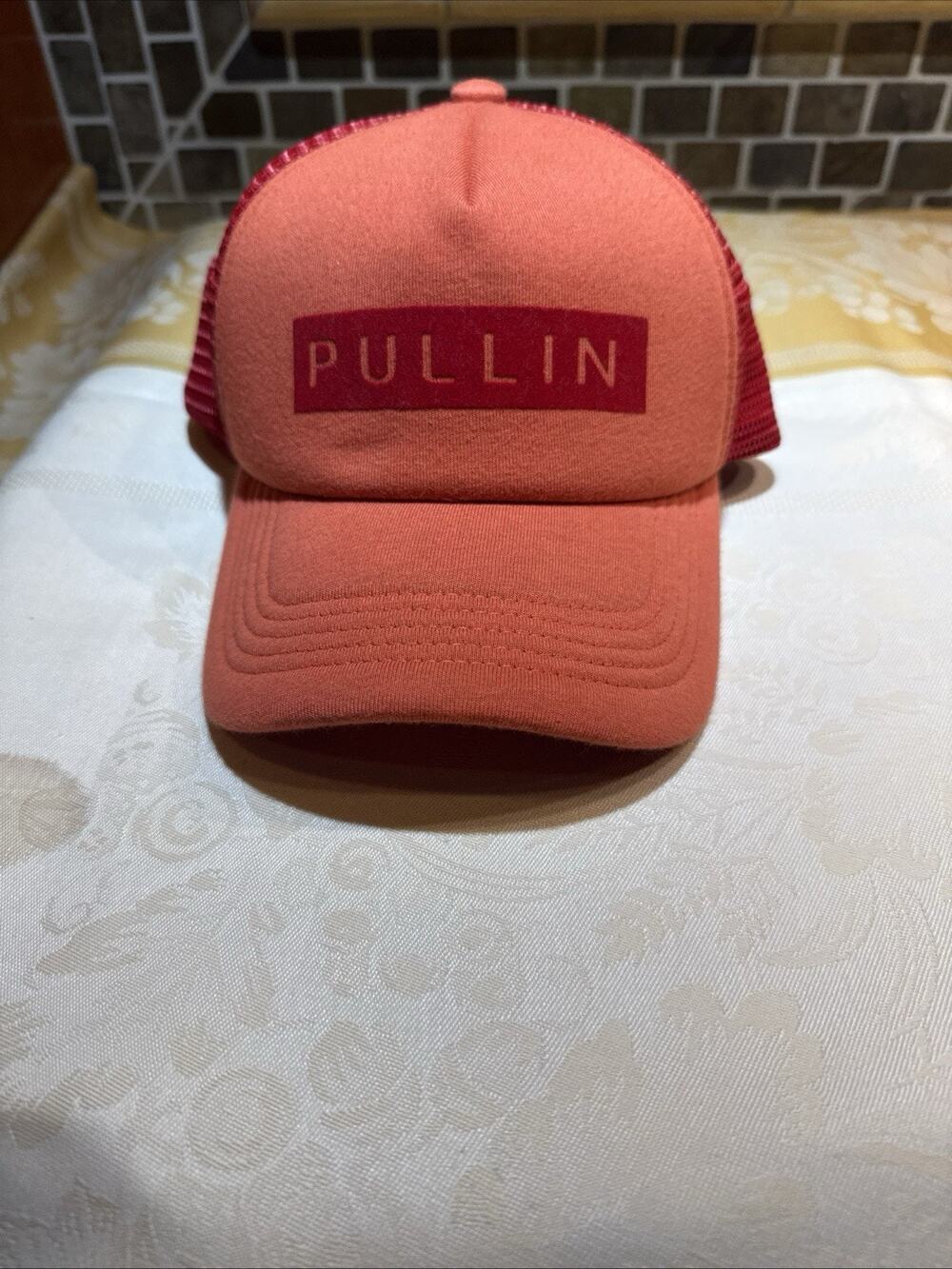 PULLIN CAPS Trucker Hat Red/Coral Mesh Snapback One Size France 45% Cotton